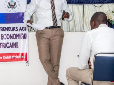 Ateliers De Formation Des Jeunes Entrepreneurs Aux Opportunités Commerciales Et Au Développement Economique Entre Les Etats-Unis Et La République Centrafricaine