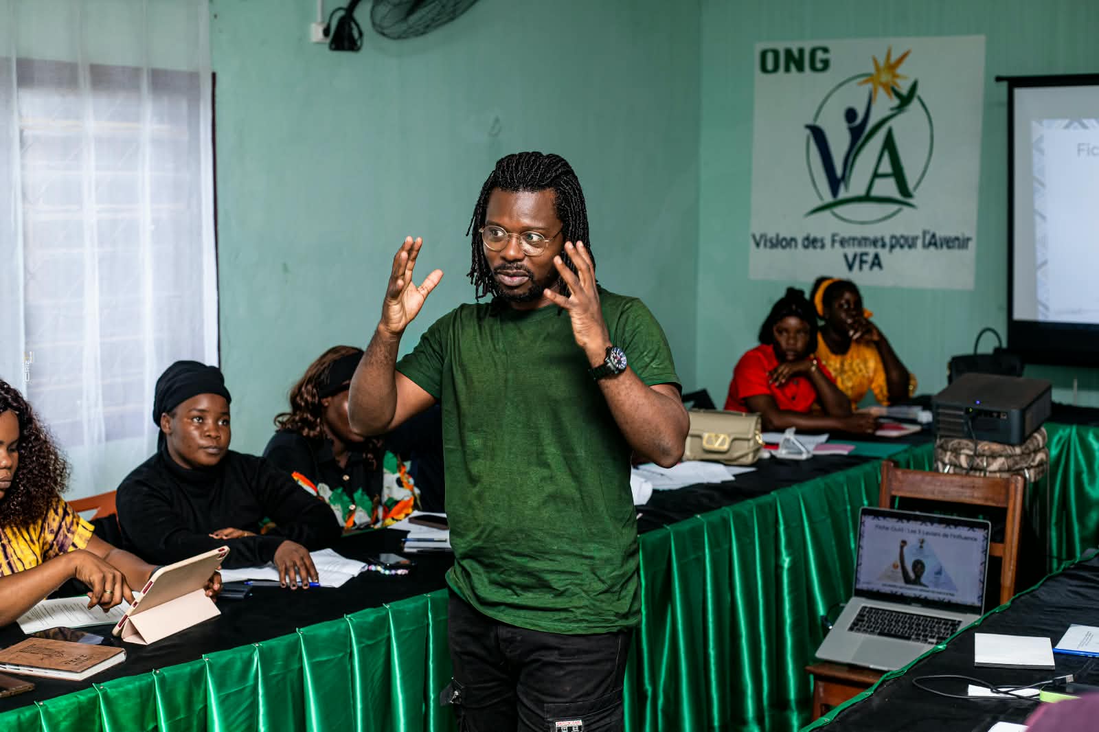 Entrepreneuriat et Leadership au Féminin : Retour sur 2 jours d'immersion avec l'ONG FVA à Bangui